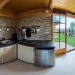 Nad Jeziorem Czorsztyńskim Domek letniskowy