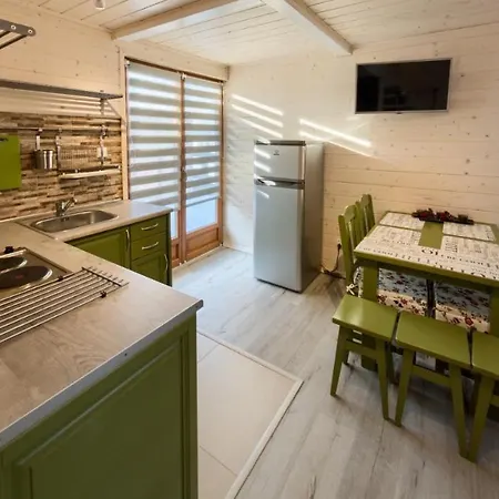 Nad Jeziorem Czorsztynskim Hytte