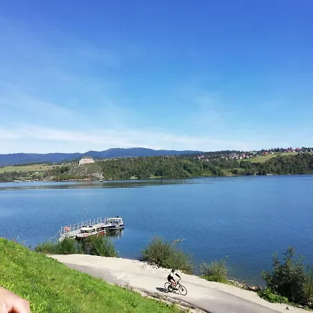 Дерев'яний котедж Nad Jeziorem Czorsztynskim Debno (Nowy Targ)